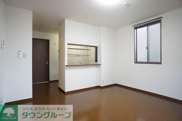 アルブルBの物件内観写真